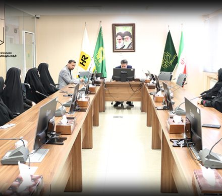 تجلیل از بانوان شرکت صنایع معادن و عمران رضوی به مناسبت روز زن