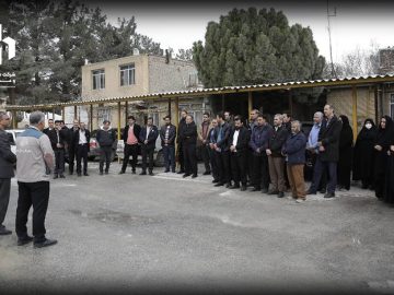 بازدید کارکنان آستان قدس رضوی از کارخانه هبلکس رضوی