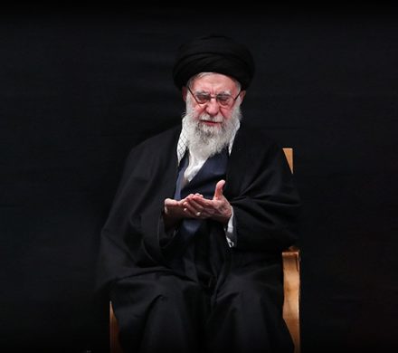 شهادت مظلومانه رهبر معظم انقلاب اسلامی آیت‌الله العظمی سیدعلی خامنه‌ای(ره) تسلیت می‌گوییم.
